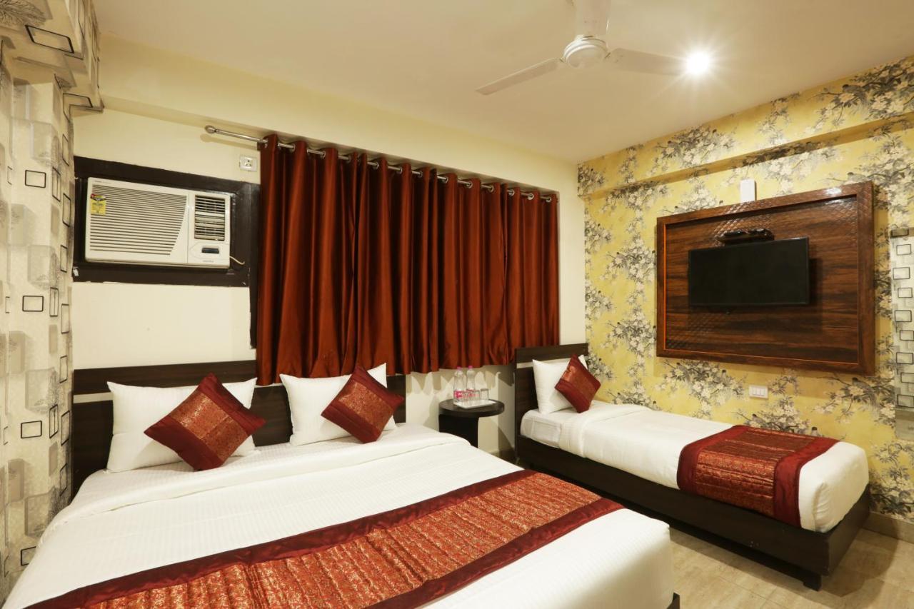 Hotel Airport Star New Delhi Bagian luar foto