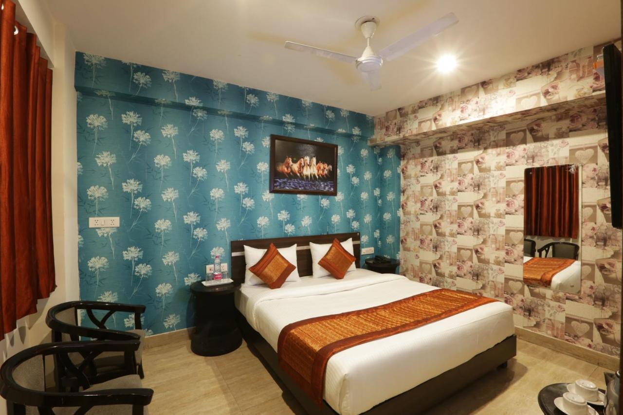 Hotel Airport Star New Delhi Bagian luar foto