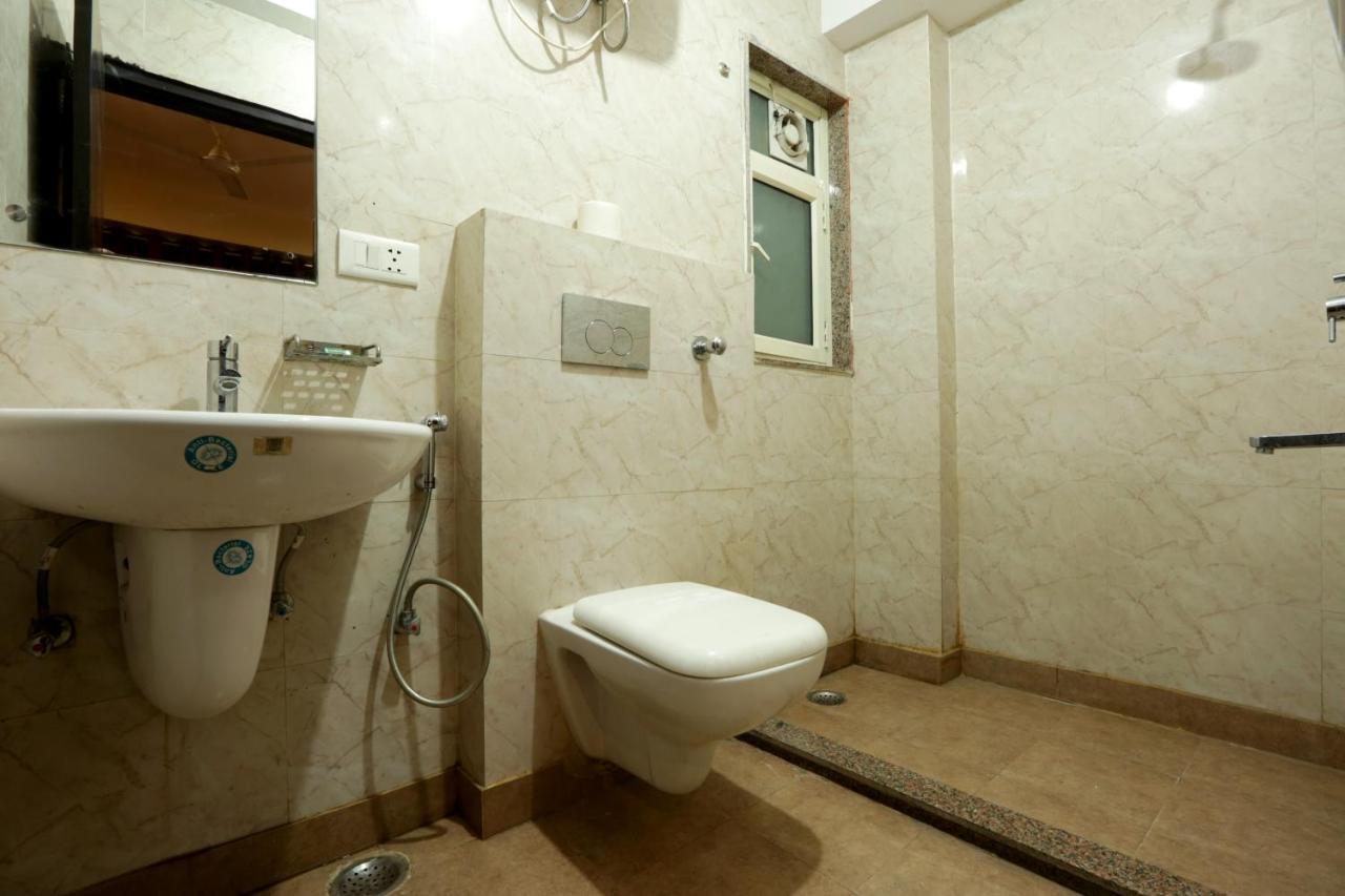 Hotel Airport Star New Delhi Bagian luar foto